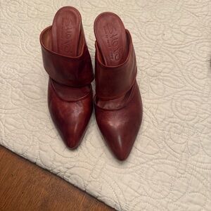 Women's Red Leather Shoes